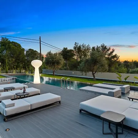 Mk Fine Living Vila *